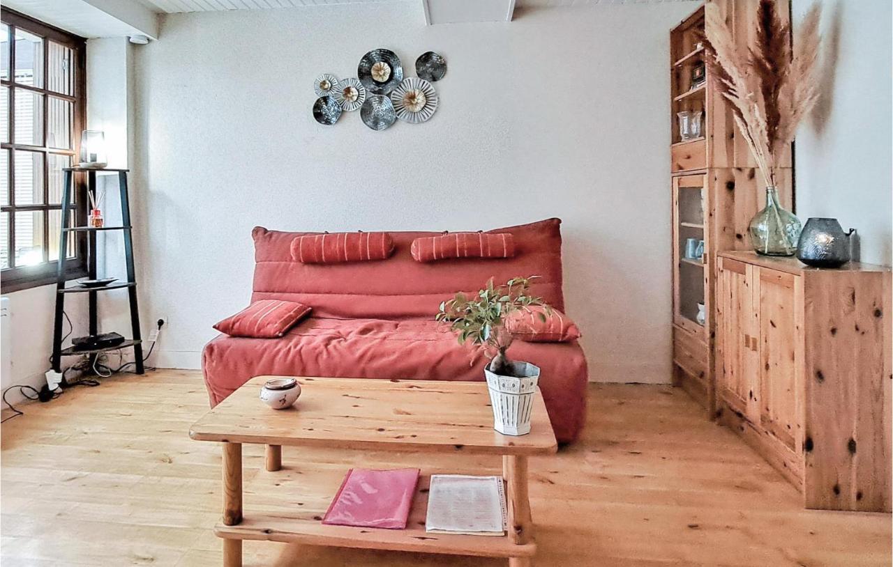 1 Bedroom Lovely Apartment In Grandcamp-Maisy Eksteriør billede
